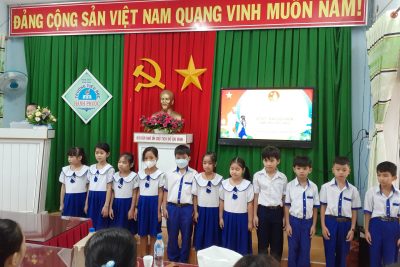 LỄ KẾT NẠP ĐỘI TNTP HỒ CHÍ MINH